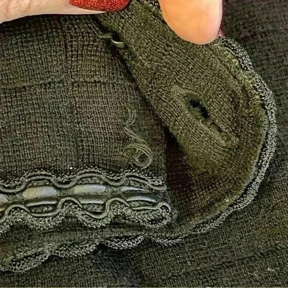 Weill black 100% wool cardigan with Rose front Buttons & Pockets *read Descripti - Picture 4 of 13